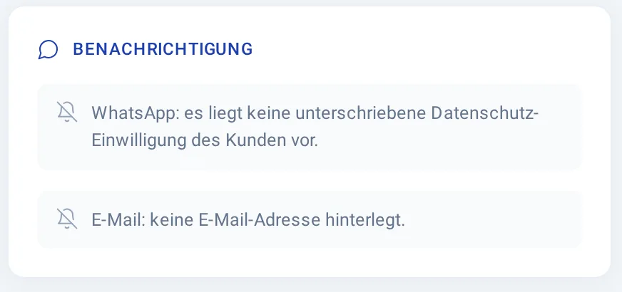 Kasten „Benachrichtigung“ am Auftrag mit zwei Hinweisen zu WhatsApp und E-Mail